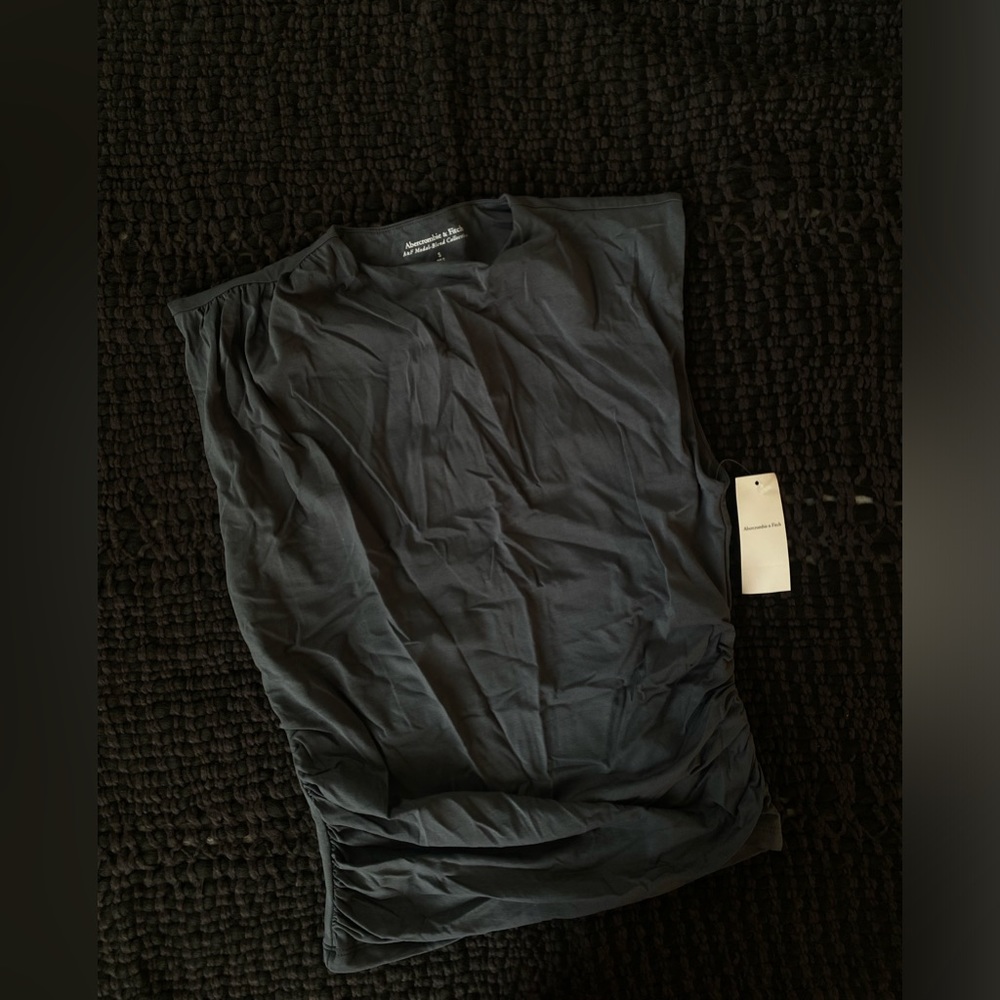 NWT Abercrombie & Fitch Ruched Shell top ( sold out online)